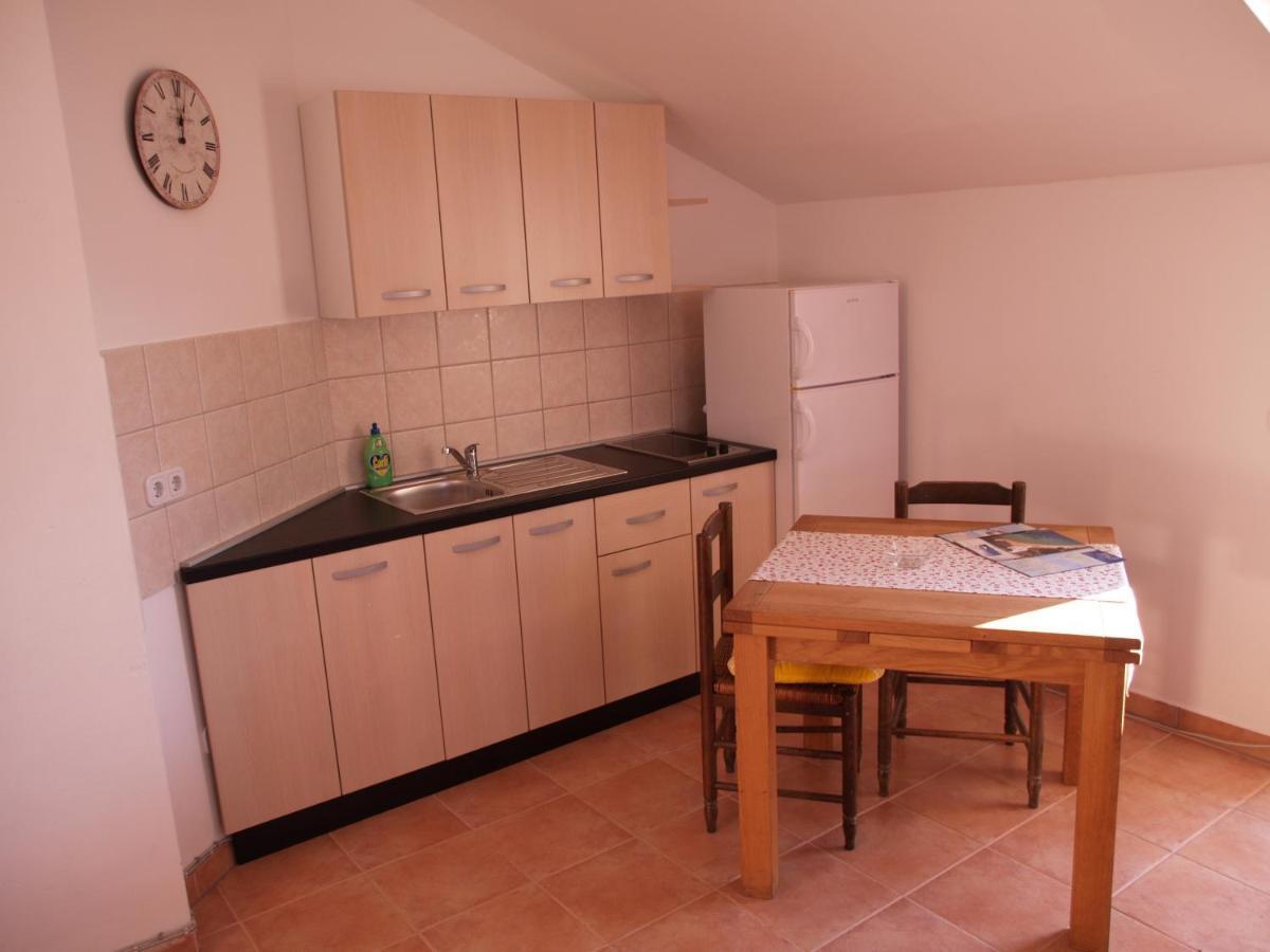 Apartmani "Jadran" 帕格 外观 照片