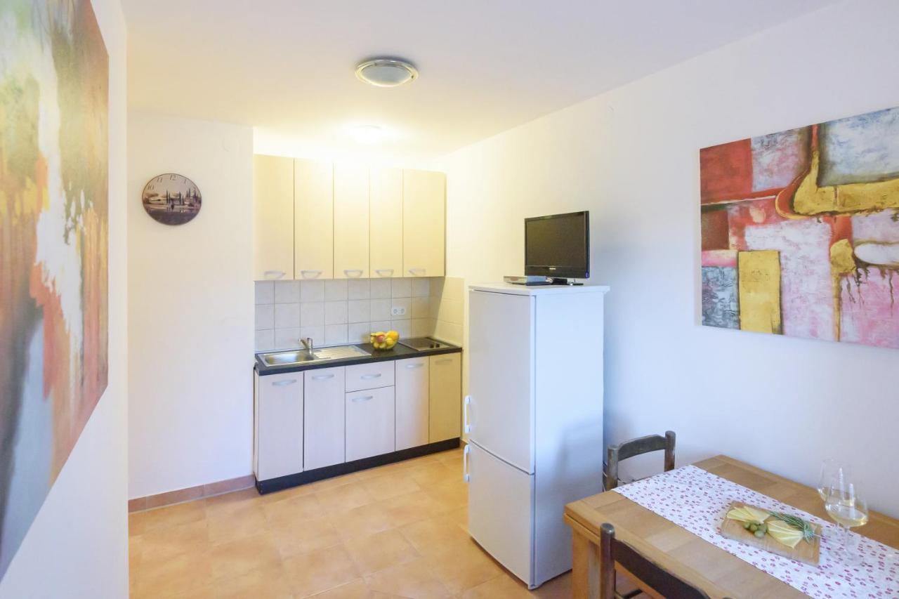 Apartmani "Jadran" 帕格 外观 照片